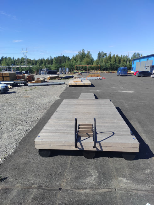 6 x 3,15 metriä 400 mm putkiponttonilaituri PORO-laudalla - ERIKOISMALLI