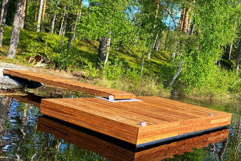 8 x 3,15 metriä (2 ponttonia) 400 mm putkiponttonilaituri